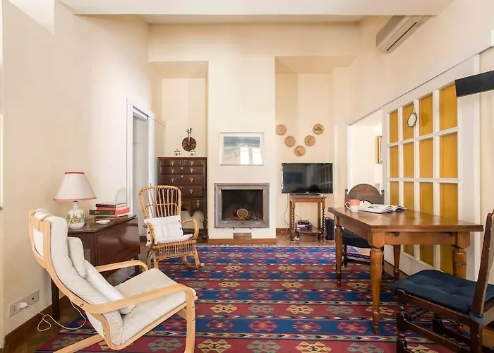 Campanella Attic Rom