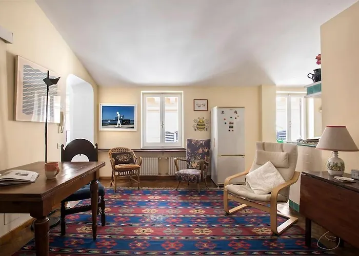 Apartment Campanella Attic Rom